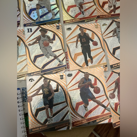 🔥🏀LOT (26) REVOLUTION HALO COLLEGIATE PANINI CARDS ROOKIES/VETS🔥🏀 - Picture 4 of 9